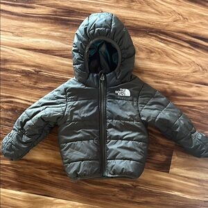 The North Face Green Puffer Jacket Reversible